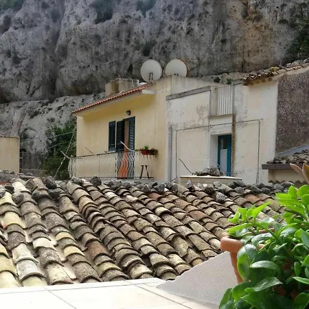 Holiday home C'era Volta - Casa Tivoli